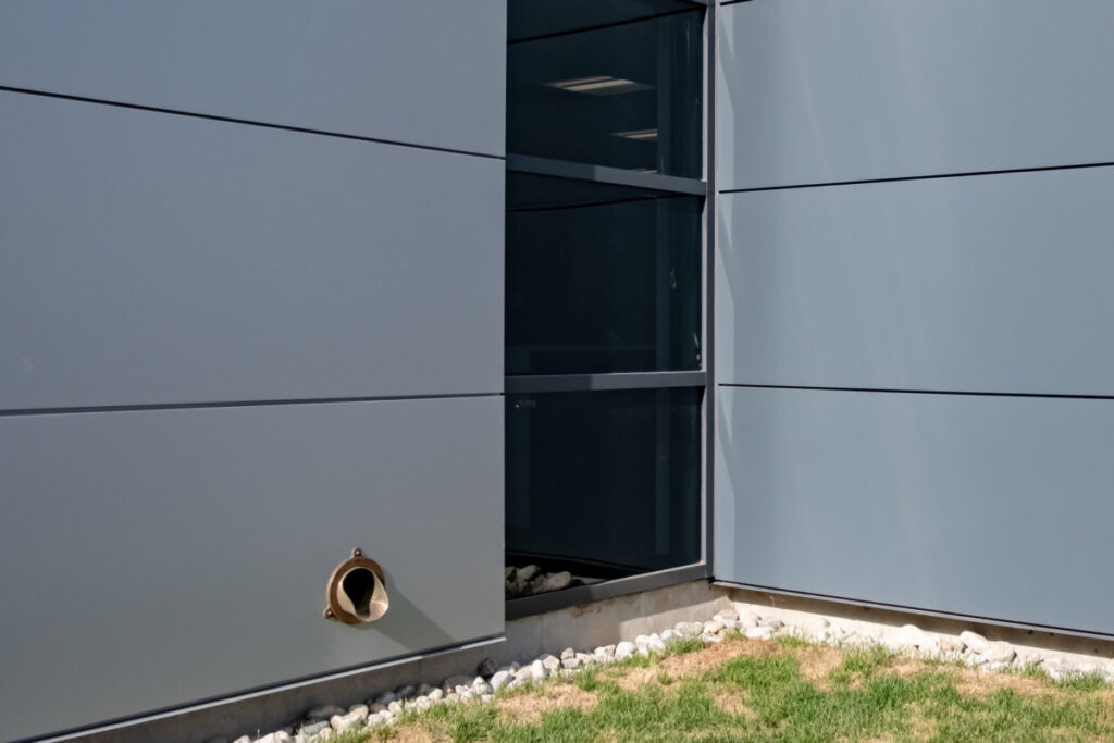 Starlim-fullres-Mike-Bourgeault-0926-2709-scaled-1-1200x800