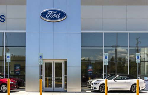 CONCESIONARIO FORD JERRY´S AUTO MARVA LEESBURG VAMARBLE DESIGNER PENNY DESIGN GROUP FABRICATOR PILLAR CONSTRUCTION PERLA LAVA CERAMITEX