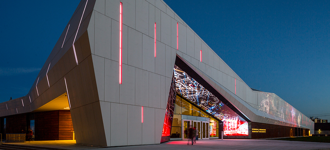 Canada Science and Technology Museum - projection on Ceramitex sintered ceramic at night view