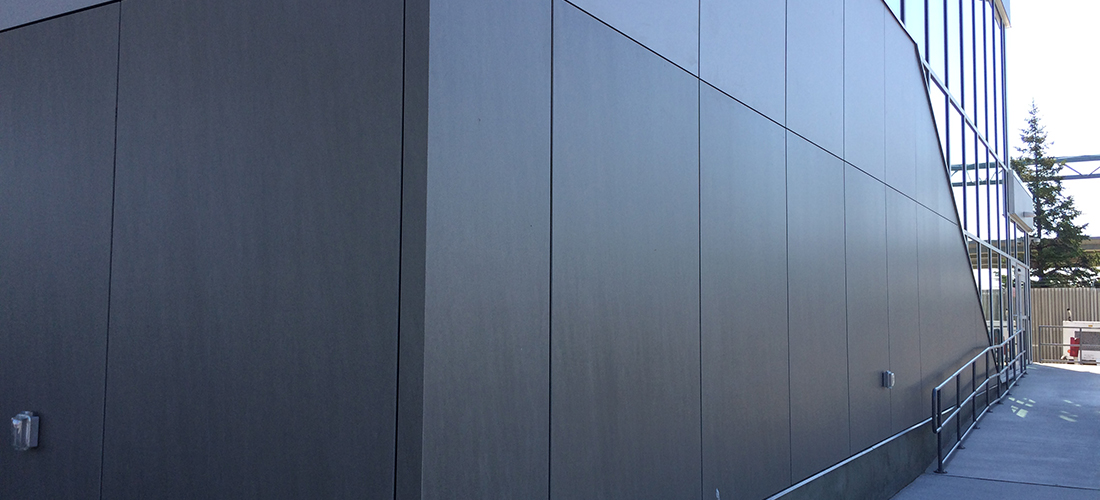 Thunder Bay airport - Metal Cladding System