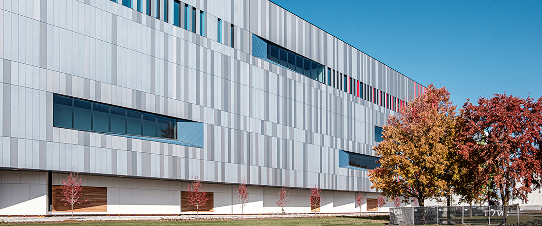 Commercial Facade System using Aluminum Plate and Ceramic in Ottawa